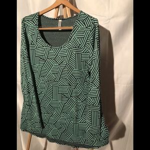 LulaRoe Irma in teal and black 2xl